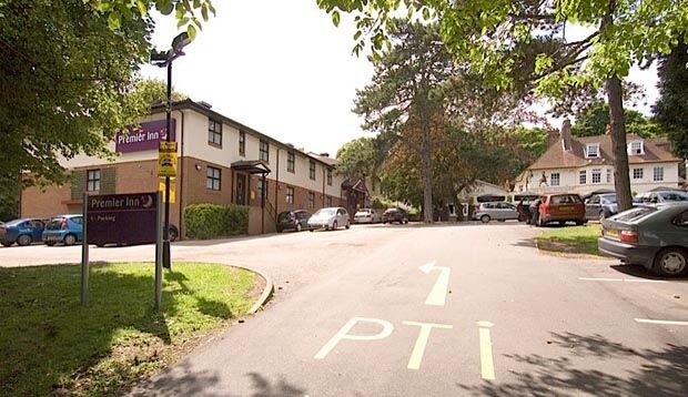 Premier Inn Kings Langley Exterior photo